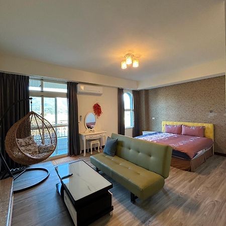Holiday Homestay Chishang Exteriör bild
