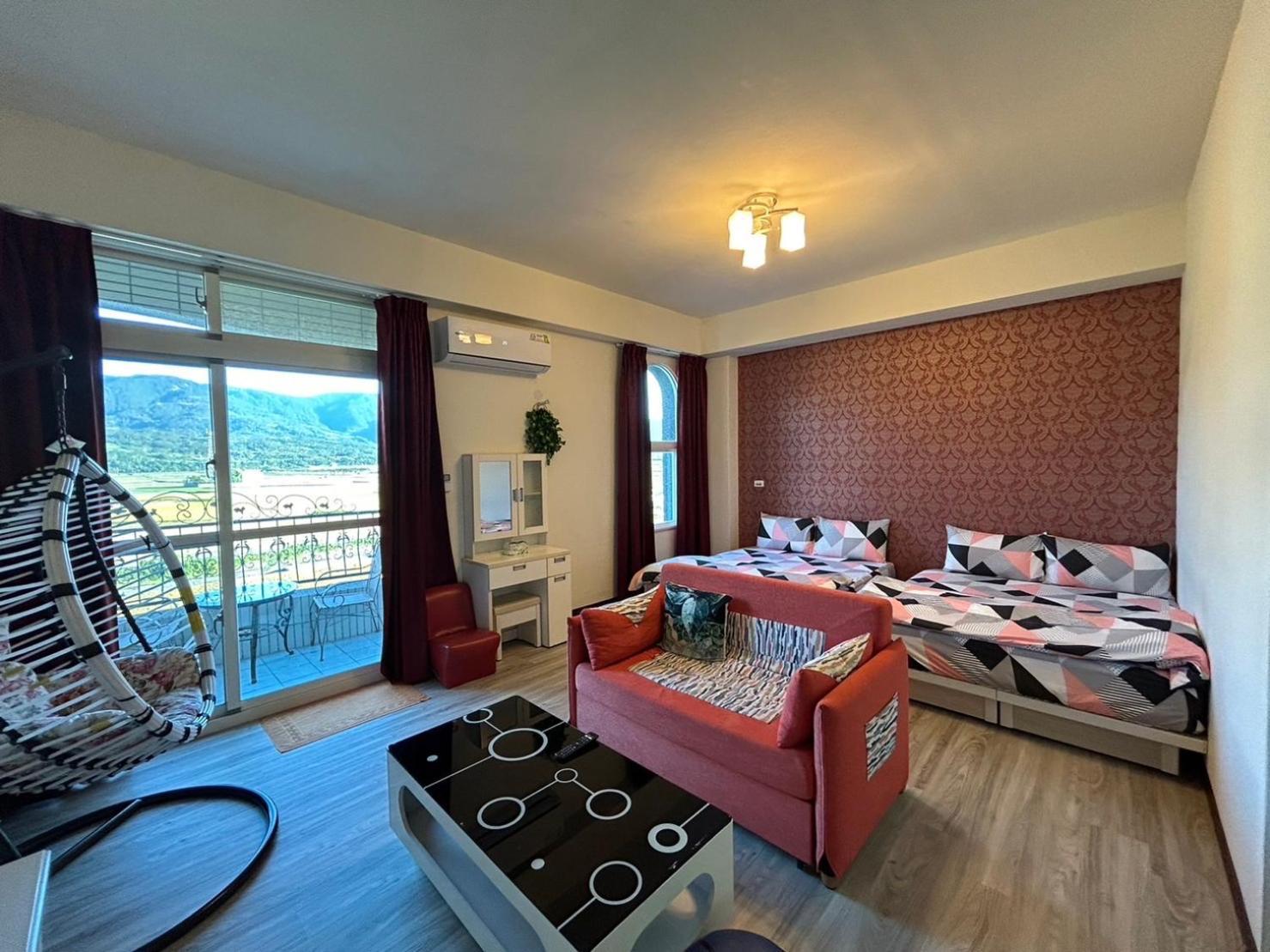Holiday Homestay Chishang Exteriör bild